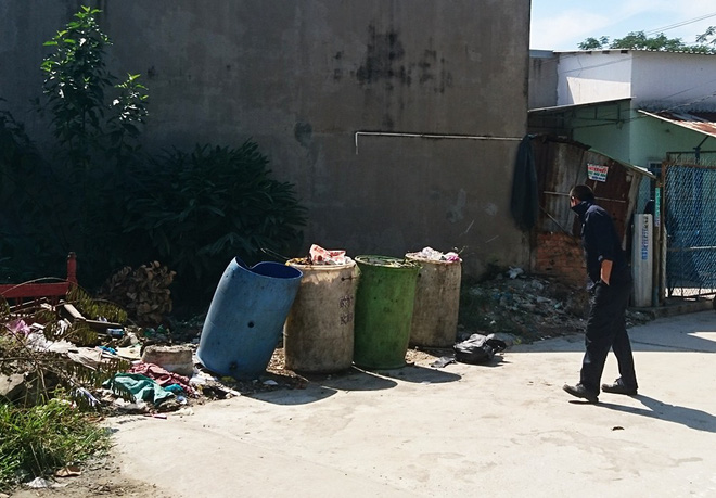 vu chong bi vo chat dau o binh duong hang xom thay vo van binh tinh den hien truong xem dau chong