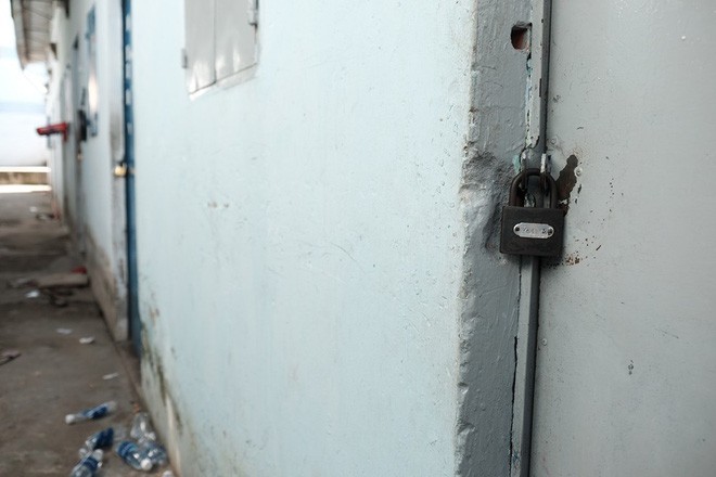 vu chong bi vo chat dau o binh duong hang xom thay vo van binh tinh den hien truong xem dau chong