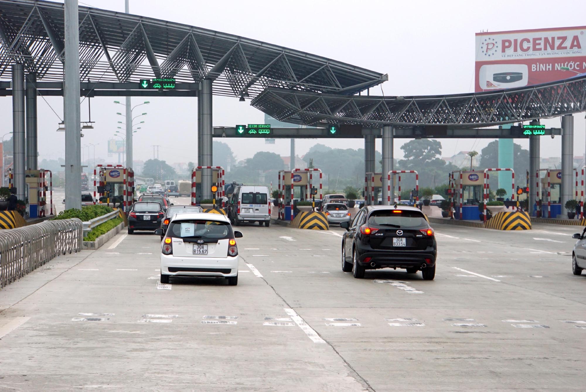 chinh thuc giam gia ve qua bot can tho phung hiep tu ngay 2012