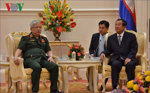 doi thoai chinh sach quoc phong viet nam campuchia cap thu truong