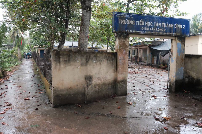 bao tembin ben tre bat dau mua lon nhieu nguoi bo len thanh pho tranh bao