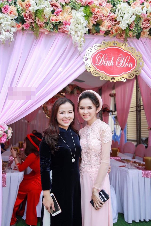 nhung ba me bong noi ran ran tren mang xa hoi trong nam 2017 vi tre dep khong kem gi con gai