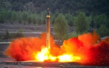 nghi an trieu tien mua cac bo phan ten lua tu trung quoc