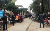 thanh hoa chong sat hai 2 con va vo roi goi dien bao cong an
