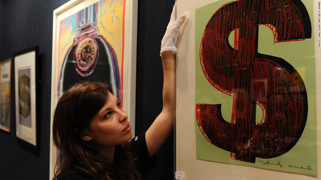 thi truong ban tranh hang tram trieu usd va nhung bi an sau do