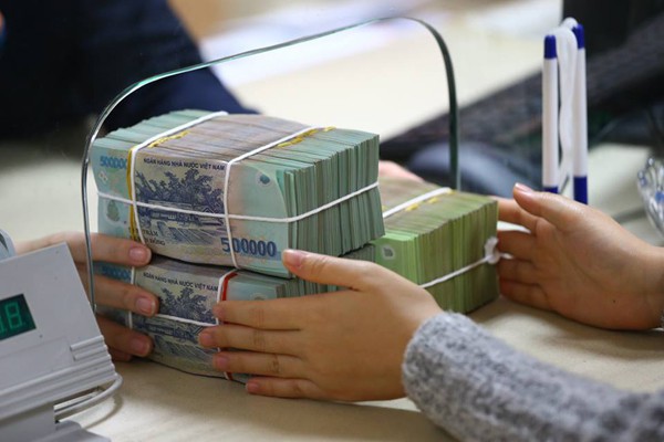 vu viec tranh cai gay gat nhan duoc 255 trieu do bi chuyen nham nhung 3 thang van chua hoan tien cho nguoi gui