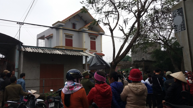hang nghin nguoi tien dua 3 me con bi chong sat hai trong dem o thanh hoa