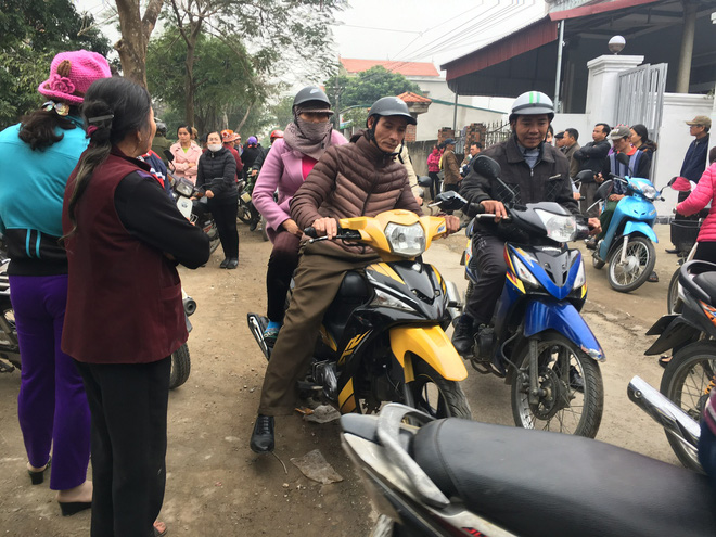 vu chong sat hai vo va 2 con gai nhieu nguoi xot xa tien dua 3 nan nhan