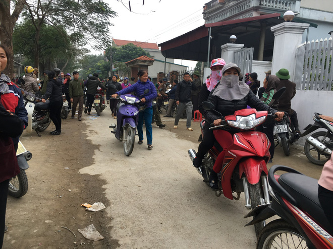 vu chong sat hai vo va 2 con gai nhieu nguoi xot xa tien dua 3 nan nhan