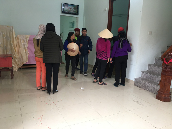 vu chong sat hai vo va 2 con gai nhieu nguoi xot xa tien dua 3 nan nhan