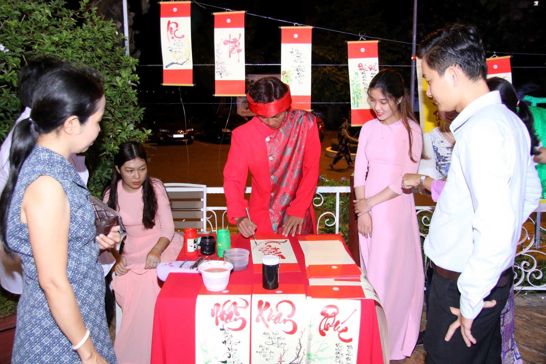 can tho hop mat mung nam moi 2019 voi nguoi nuoc ngoai dang sinh song va lam viec tren dia ban