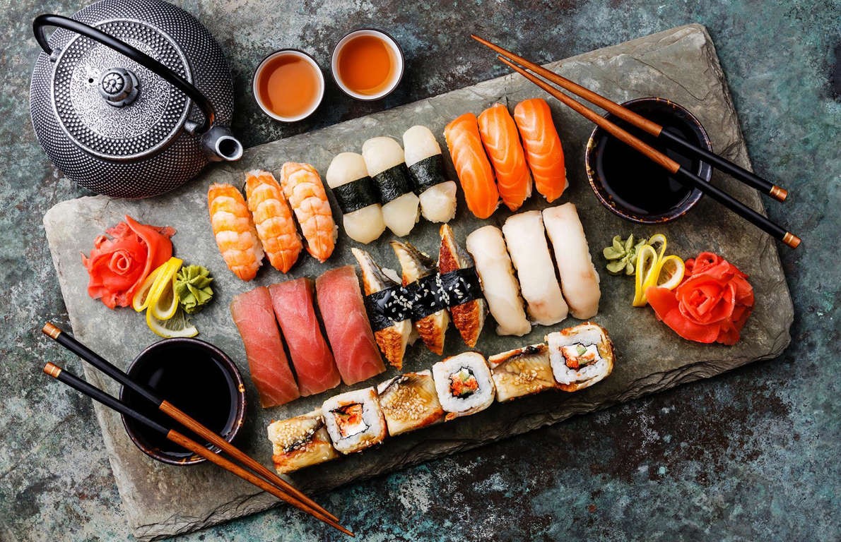Món sushi của Nhật Bản. Ảnh: Lisovskaya Natalia/Shutterstock