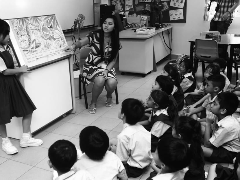 Tiếng Anh được Singapore đưa vào làm ngôn ngữ giảng dạy trong trường học từ rất sớm. Ảnh: