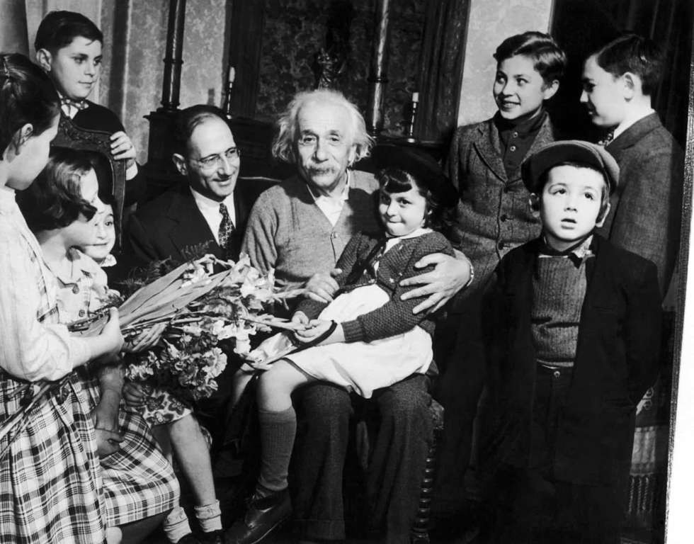 Einstein có con gái ngoài giá thú. Ảnh: Getty Images