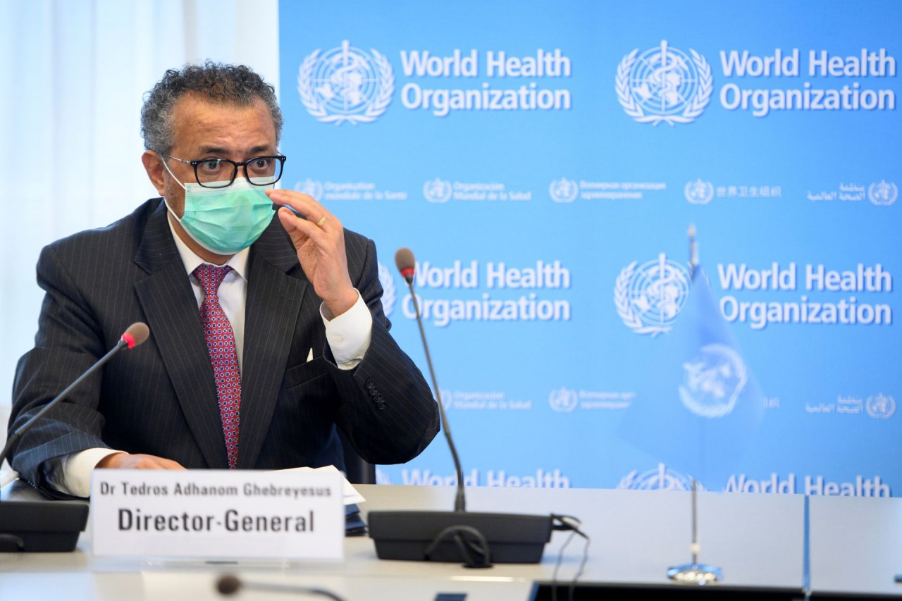 Tổng giám đốc Tổ chức Y tế thế giới kêu gọi các nước giàu tạm dừng chương trình tiêm mũi tiêm tăng cường để nhường vắc xin cho các nước nghèo. Ảnh: Laurent Gillieron/Reuters