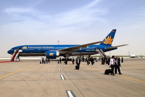 Hơn 200 người chờ 1 người trên chuyến bay của Vietnam Airlines: Đúng thông lệ quốc tế?