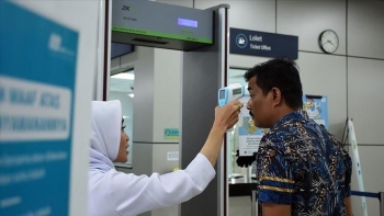 hai giam doc benh vien indonesia tu vong vi nhiem covid 19