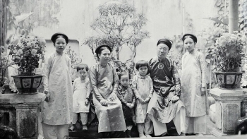 Không khí Tết xưa ở Hà Nội, Sài Gòn những năm 1920, 1940