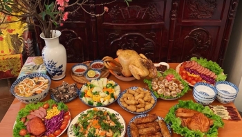 Vì sao người Việt có tục cúng ông Công ông Táo?