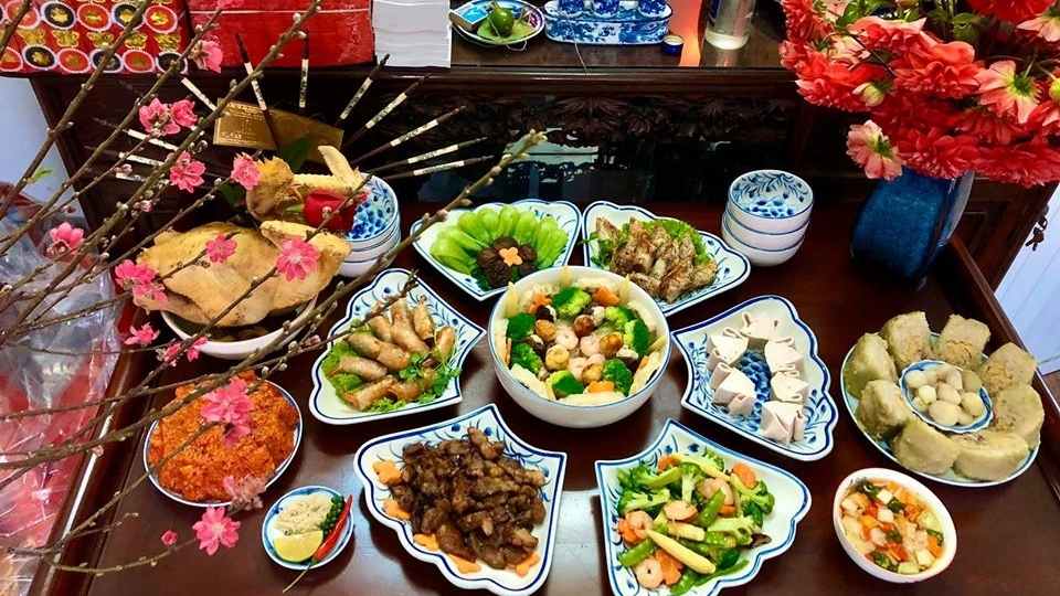 mon an ngay tet mien bac cau ki mien trung don gian mien nam an canh kho qua dau nam moi