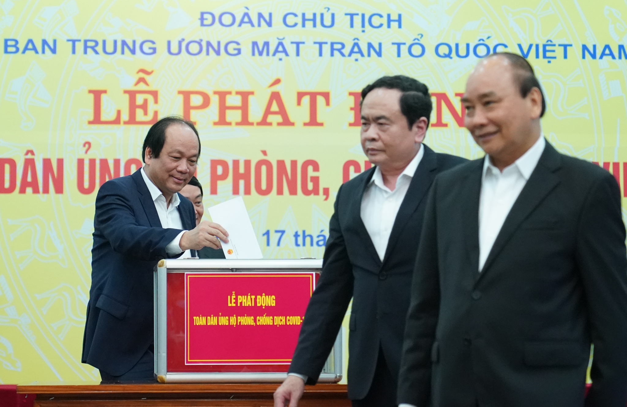 thu tuong du le phat dong toan dan ung ho phong chong dich covid 19