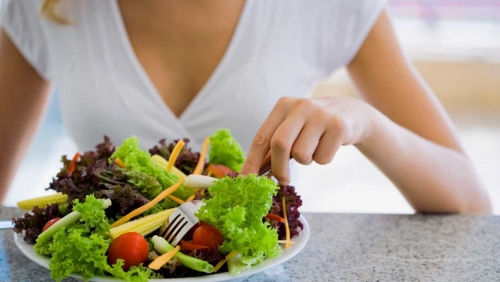 Bỗng dưng vợ muốn cả nhà ăn chay