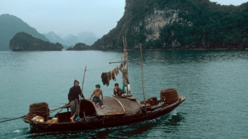 Nhịp sống hối hả, nhộn nhịp ở Quảng Ninh năm 1994-1995