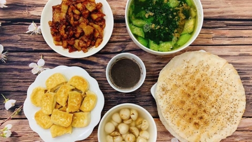 Món ngon dễ làm: Thịt ba chỉ rang cháy cạnh đậm đà đưa cơm