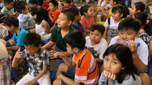 Con cái chúng ta có thực sự học giỏi đến vậy?