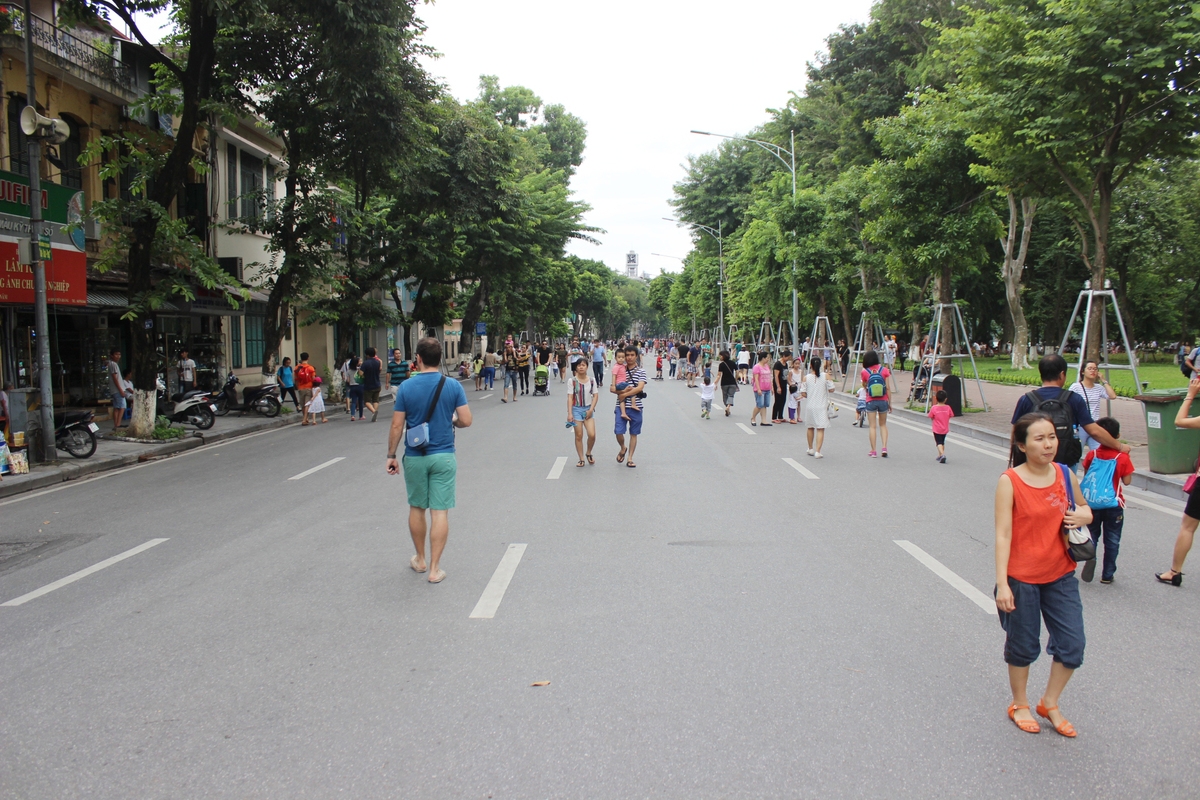 khi nao pho di bo hoan kiem hoat dong tro lai