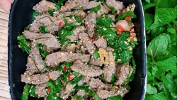 Món ngon dễ làm: Thịt bò Lạp Thái lạ miệng lai rai ngày mưa
