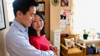 Vì sao đàn ông ngoại tình dù đang sống hạnh phúc với vợ?