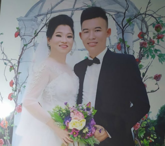 vo 41 tuoi chong 20 tuoi to tinh sau 10 ngay quen biet vuot qua nhieu di nghi de den duoc voi nhau