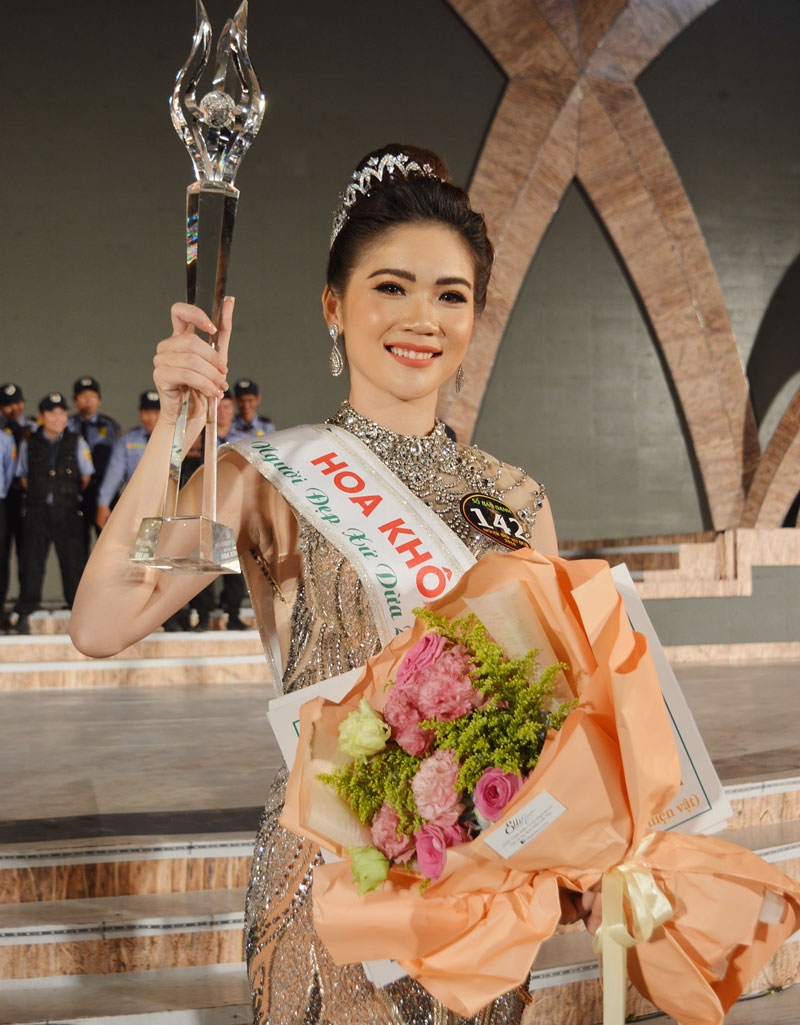 bui kim quyen dang quang nguoi dep xu dua 2019