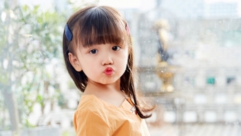 Vì sao để con ăn mặc xuề xòa là hại con?
