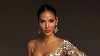 hoang thuy truot top 10 dung chan o top 20 hoa hau hoan vu the gioi 2019