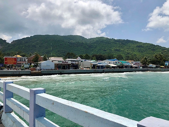 tan huong su binh yen o hon dao it nguoi biet gan phu quoc