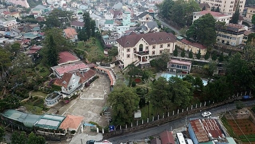 Khám phá biệt điện bí ẩn trên cao nguyên Lâm Viên