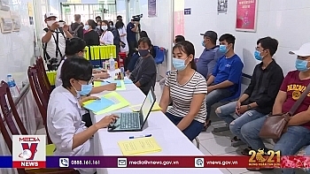 Tiêm thử nghiệm vaccine NanoCovax giai đoạn 2 Tiêm thử nghiệm vaccine NanoCovax giai đoạn 2