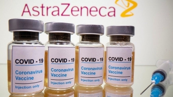 AstraZeneca bác bỏ nghi ngờ vaccine làm tăng nguy cơ đông máu