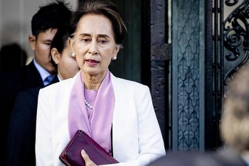 Bà Aung San Suu Kyi đối mặt cáo buộc mới với án phạt 15 năm tù