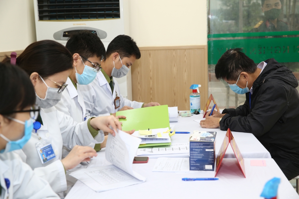 Nếu thuận lợi, tháng 9/2021 sẽ có vaccine phòng COVID-19 của Việt Nam