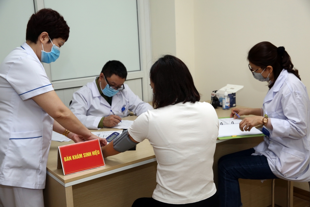 Nếu thuận lợi, tháng 9/2021 sẽ có vaccine phòng COVID-19 của Việt Nam