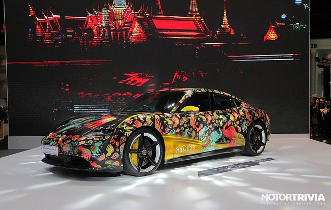 Porsche Taycan họa tiết độc đáo lần được được giới thiệu
