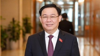 ong vuong dinh hue duoc gioi thieu de bau lam chu tich quoc hoi