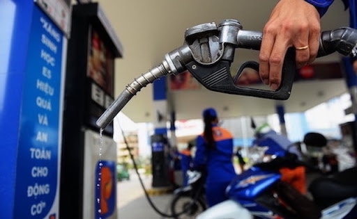 Giá xăng dầu đầu tuần (27/7): Thoi thóp giảm trước sức ép Covid-19