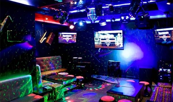 Phạt 30 triệu đồng đối với quán karaoke mở sau 12h đêm từ 1/6