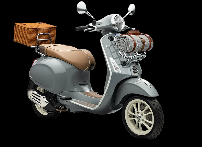 Vespa Primavera được làm mới và bán với giá 'khó tin'