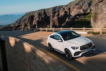 Mercedes-Benz GLE 53 4MATIC+Coupé: Nhanh hơn, gợi cảm hơn