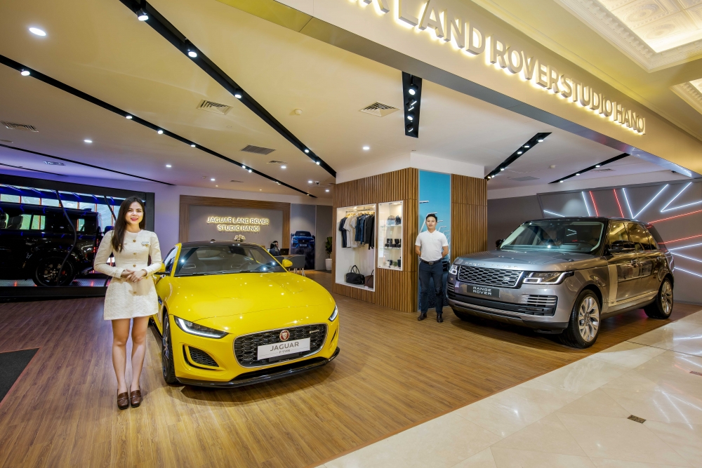 Mở cửa không gian trưng bày Jaguar Land Rover Studio Hanoi